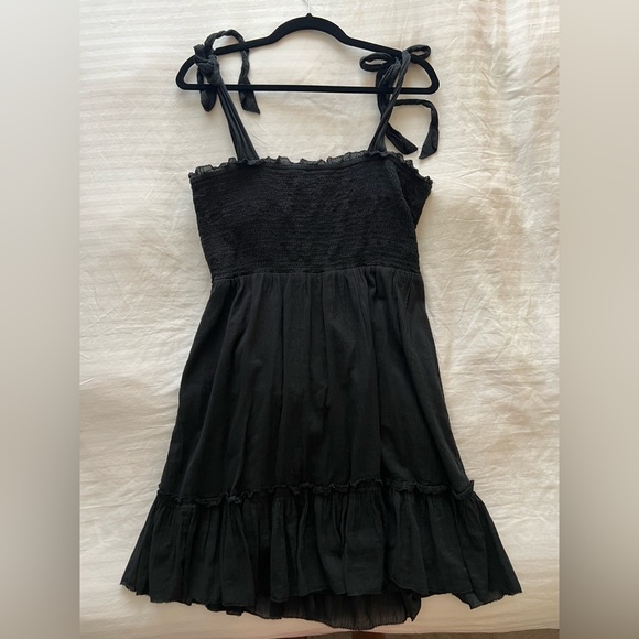 American Eagle Aerie Black Smock/Tie Dress - Picture 2 of 5